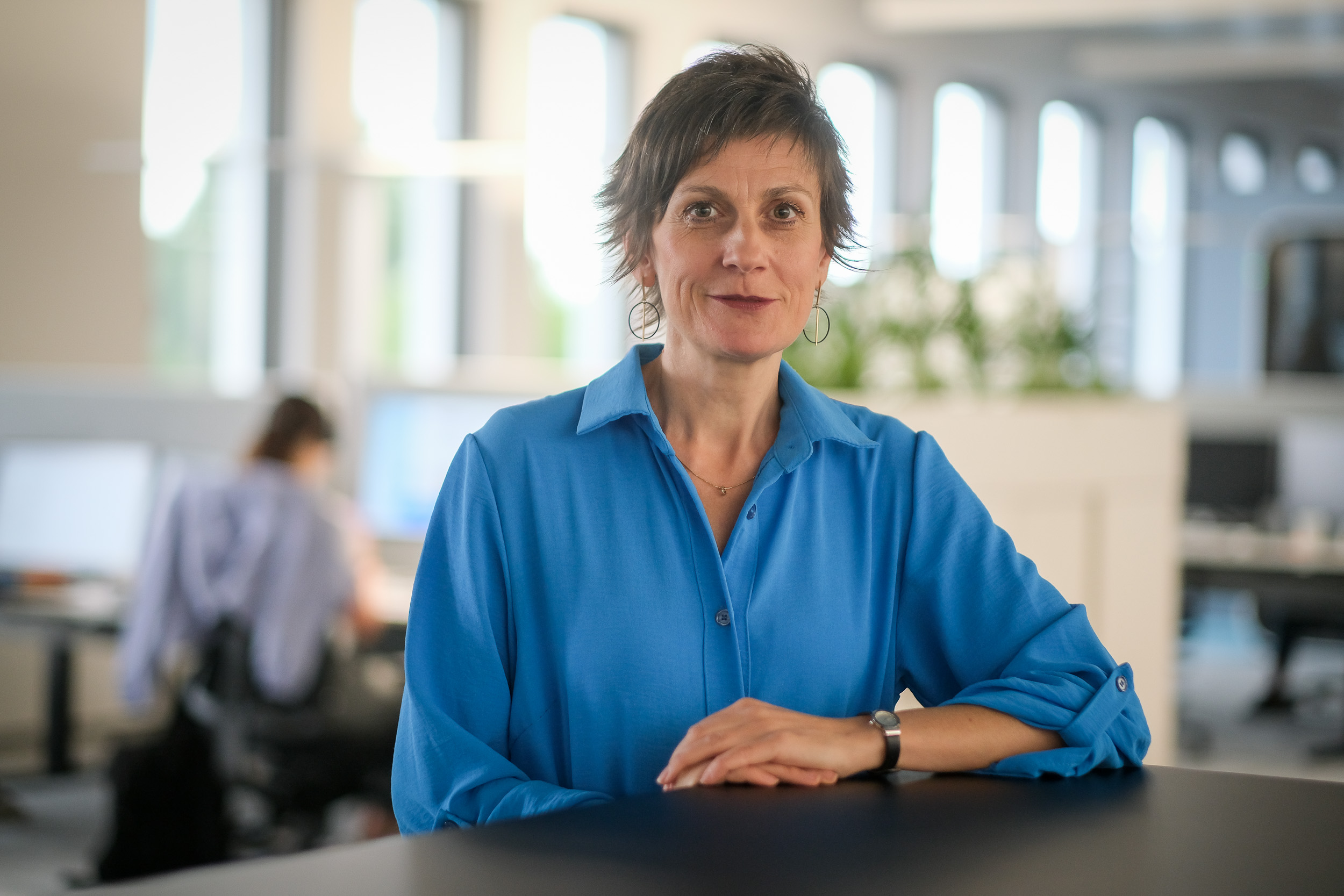 Ella Schindler Ella Schindler wird den Marketing Club Nürnberg durch die Redaktionen führen
